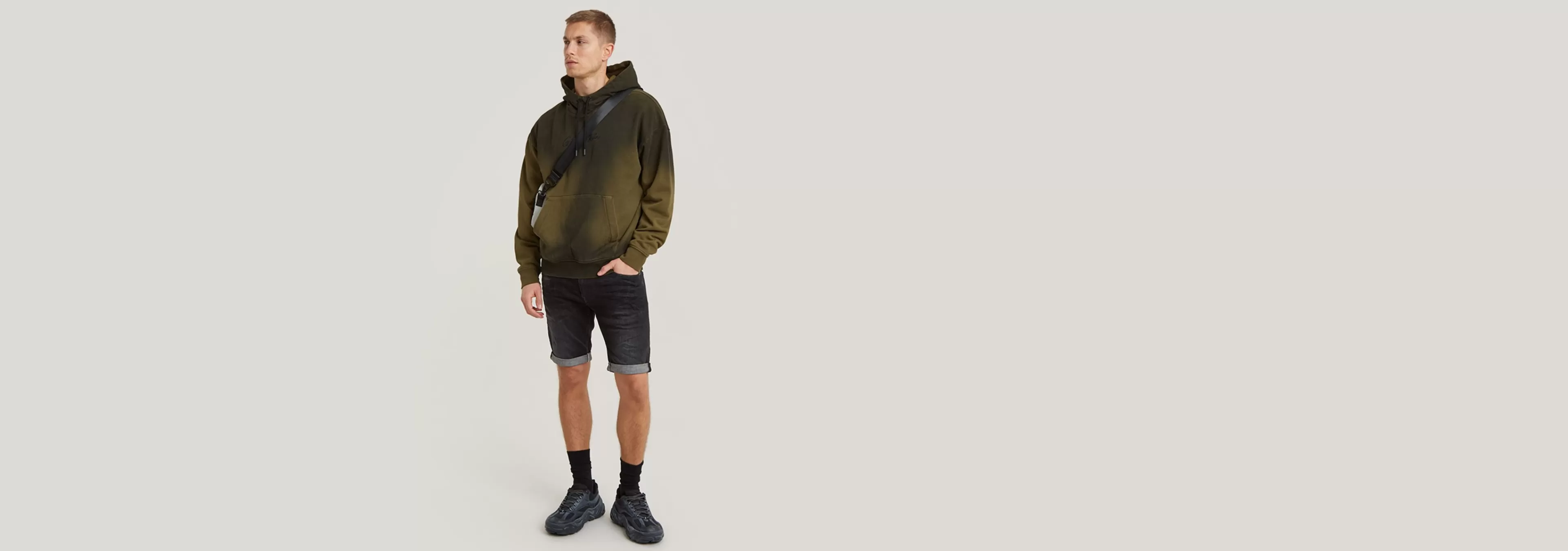Cheap G-Star 3301 Slim Denim Short medium aged grey