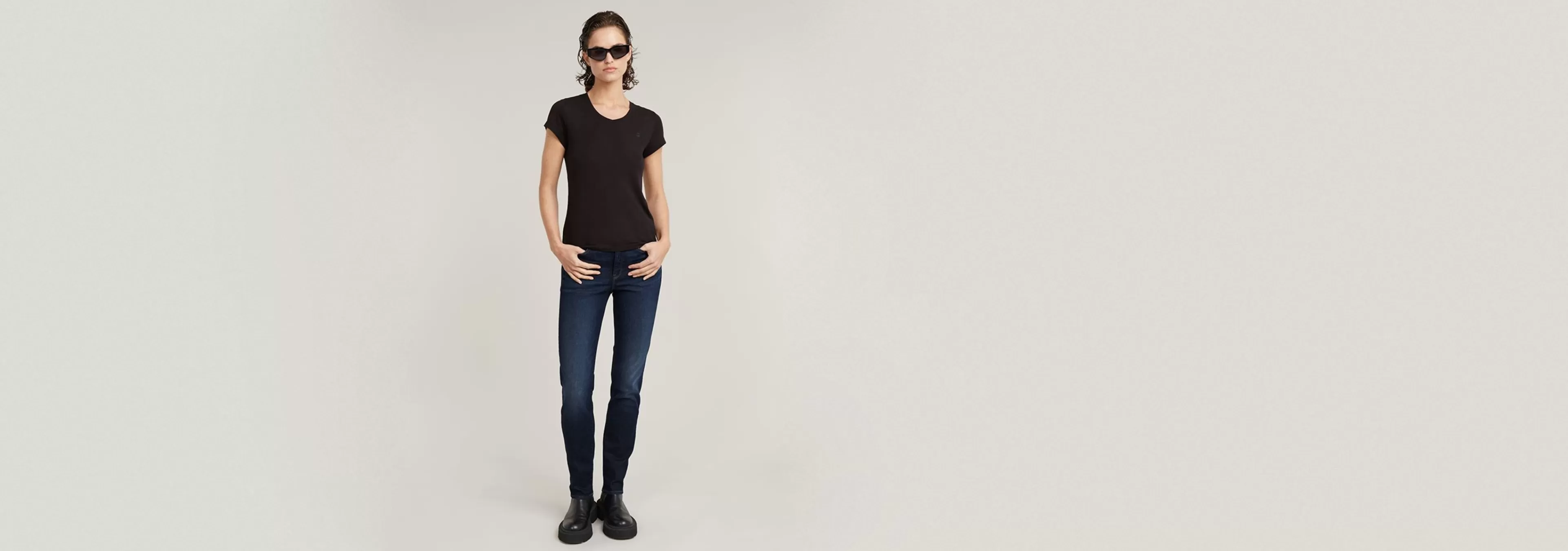 Cheap G-Star Ace 2.0 Slim Straight Jeans worn in zonal wind