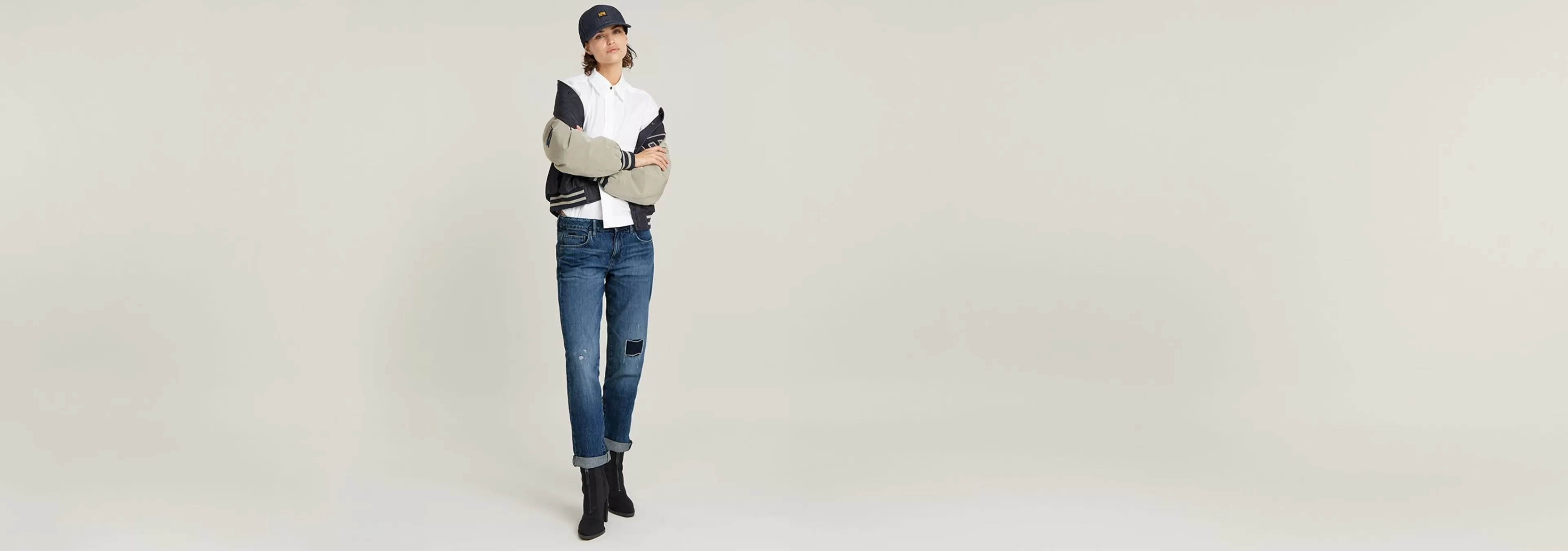 Cheap G-Star Kate Boyfriend Jeans faded capri restored