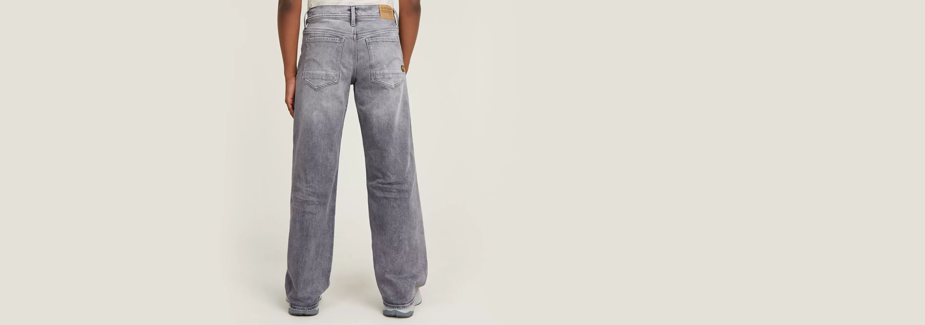 Store G-Star Kids Premium Judee Loose Jeans faded grey neblina