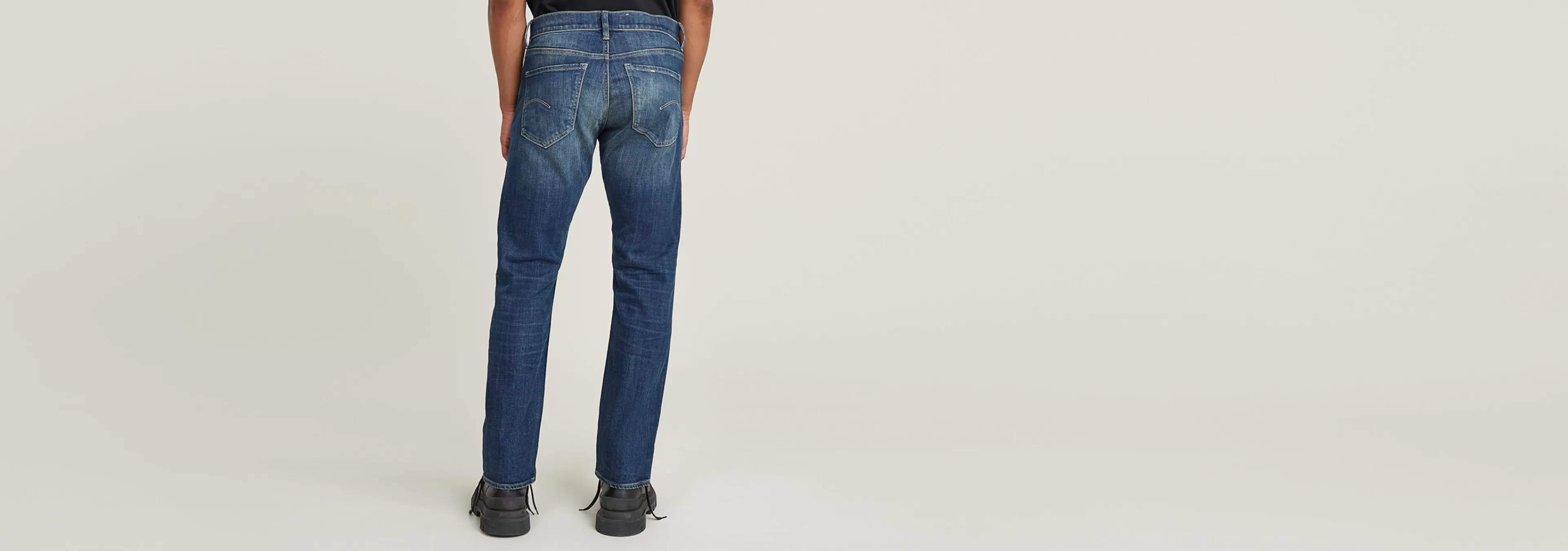 Cheap G-Star Mosa Straight Jeans worn in sand dunes