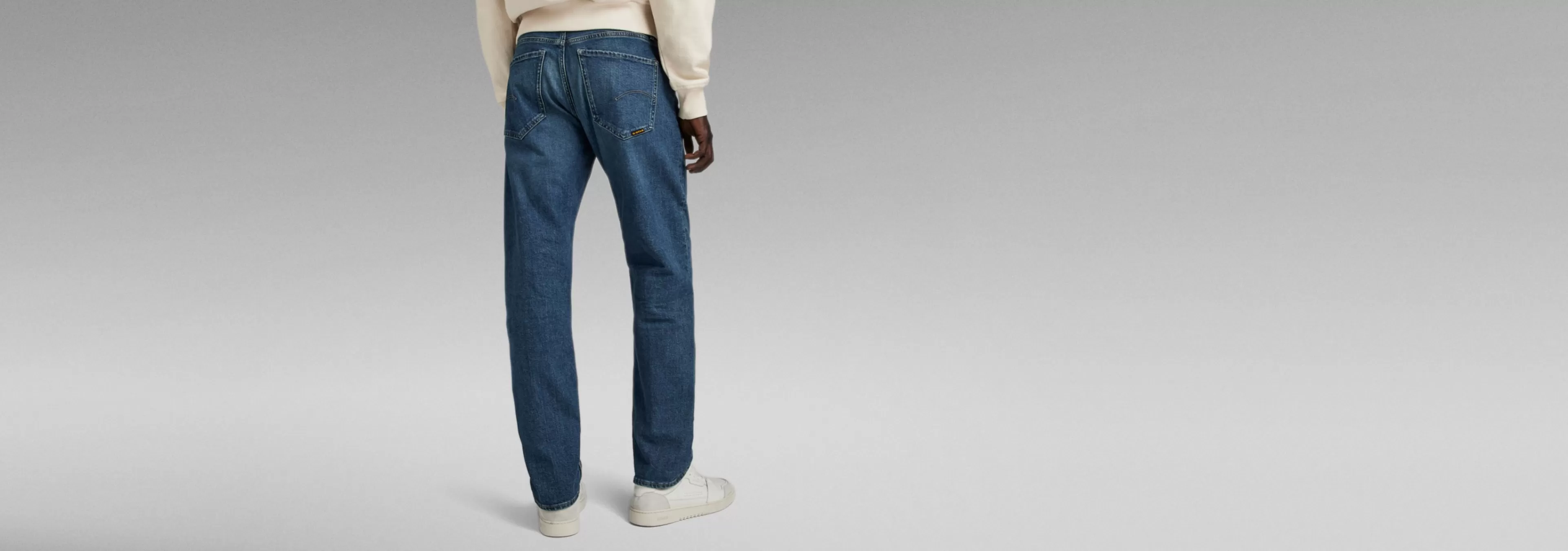 Hot G-Star Mosa Straight Jeans worn in blue canal