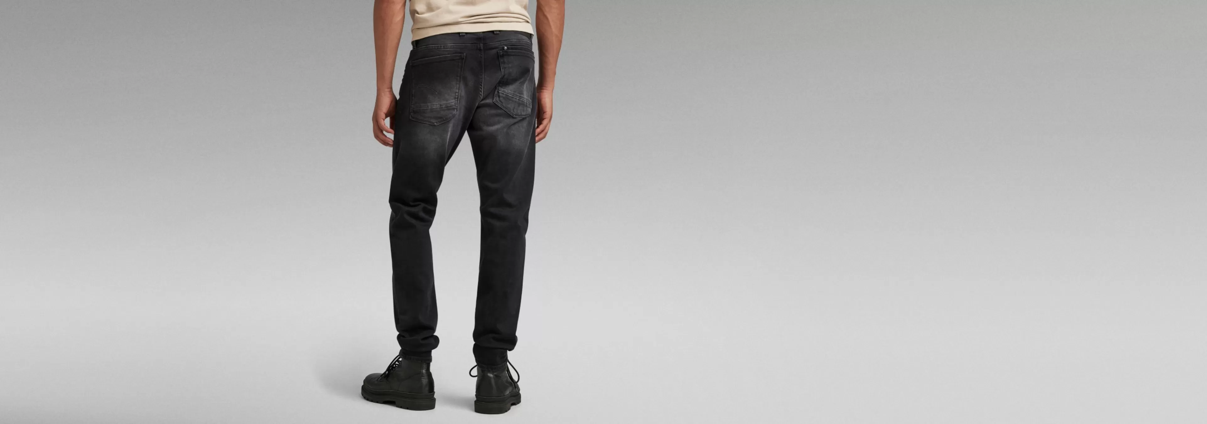 Fashion G-Star Premium Lancet Skinny Jeans worn in black onyx