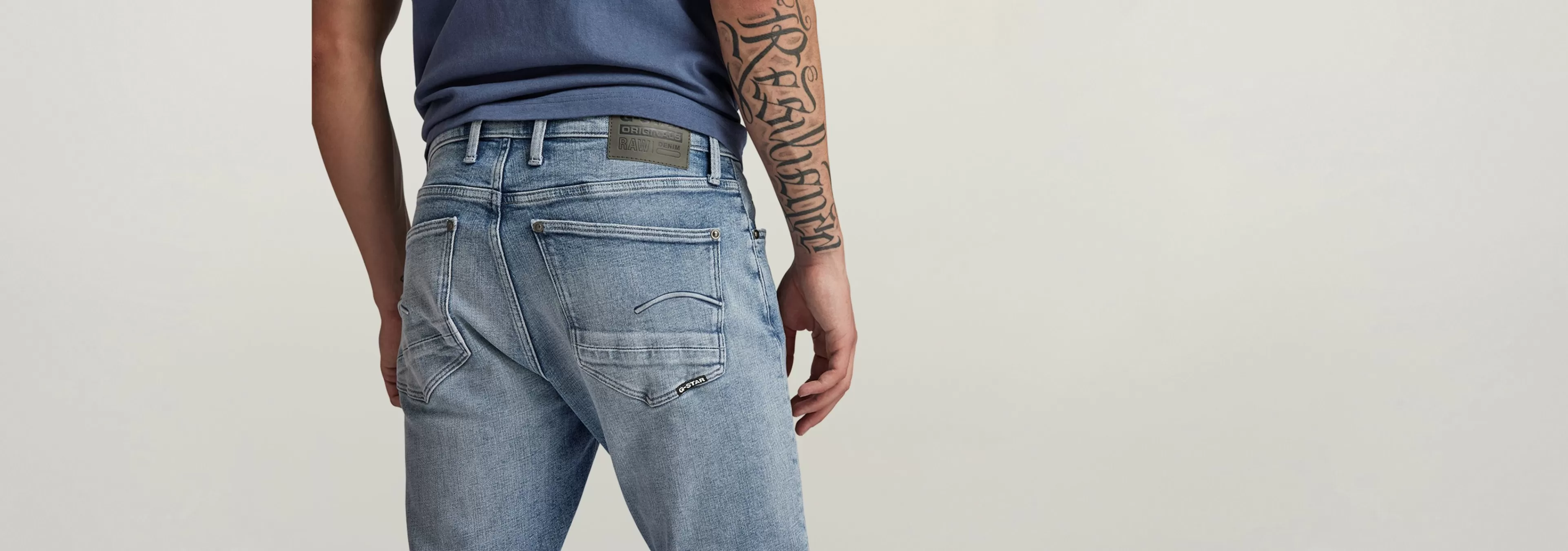 New G-Star Revend FWD Skinny Jeans sun faded nubay blue