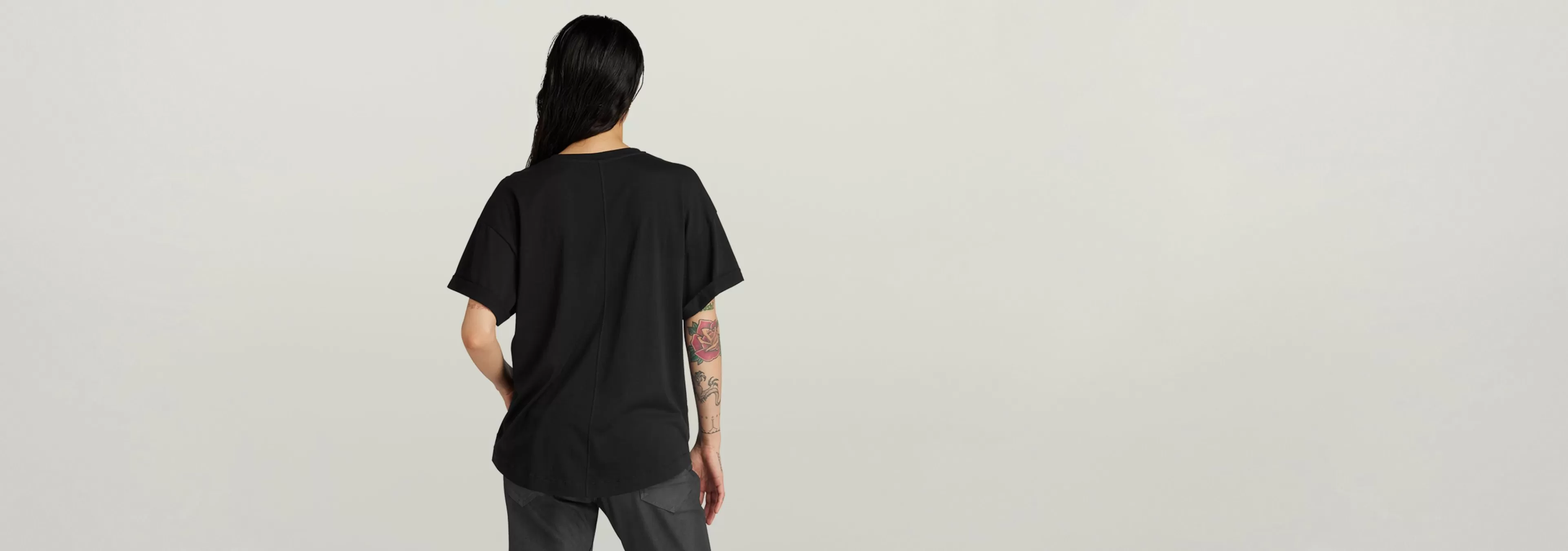 Hot G-Star Rolled Up Sleeve Boyfriend Top dark black