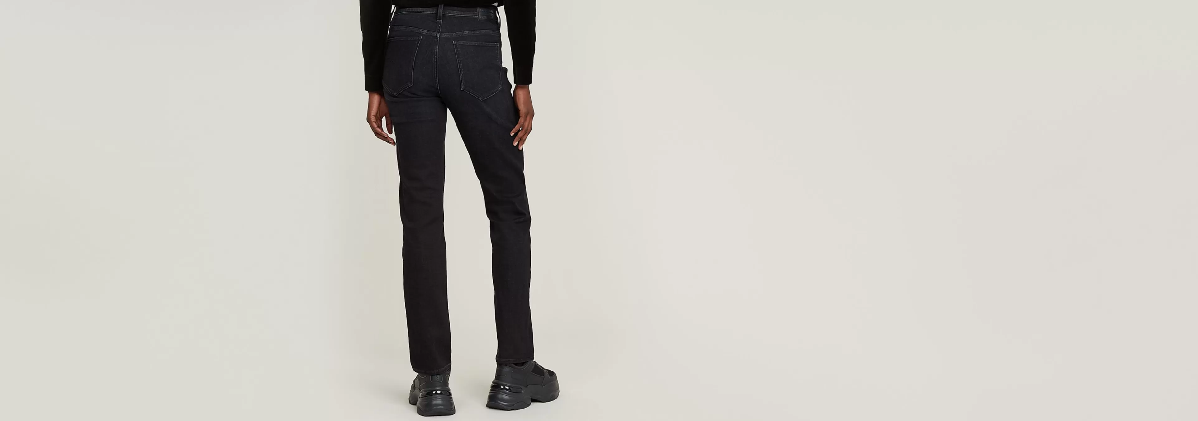 Outlet G-Star Strace Straight Jeans worn in black vortex