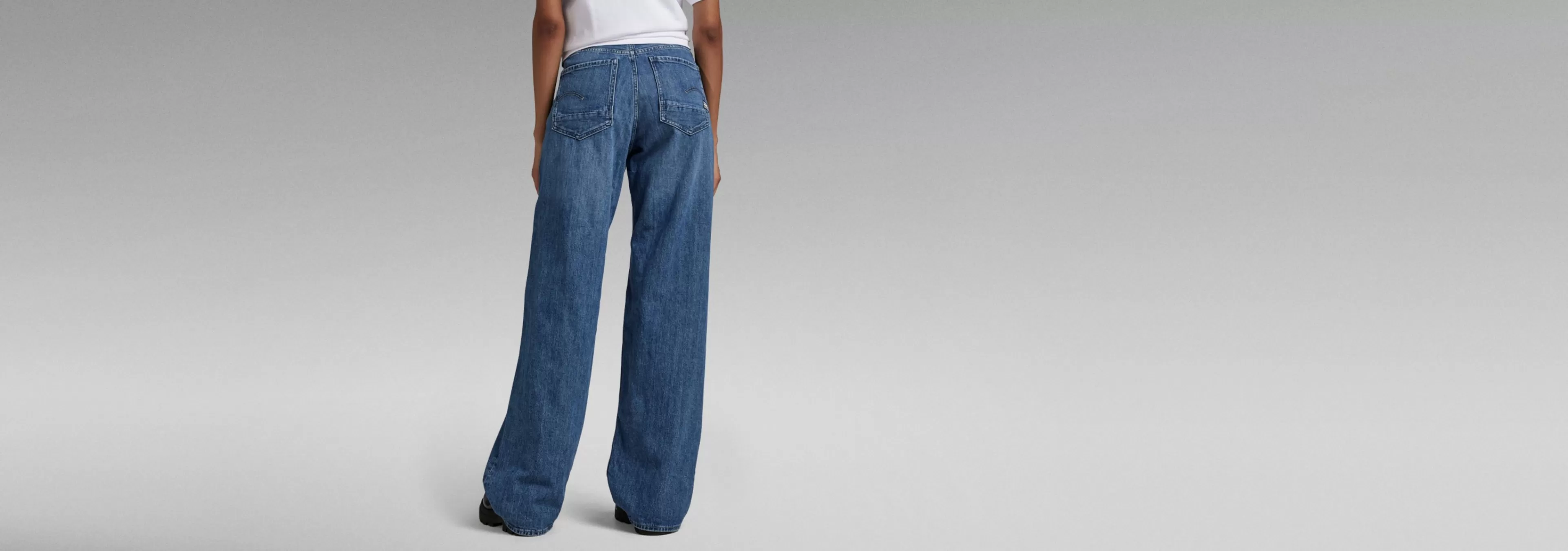 Outlet G-Star Stray Ultra High Loose Jeans faded capri